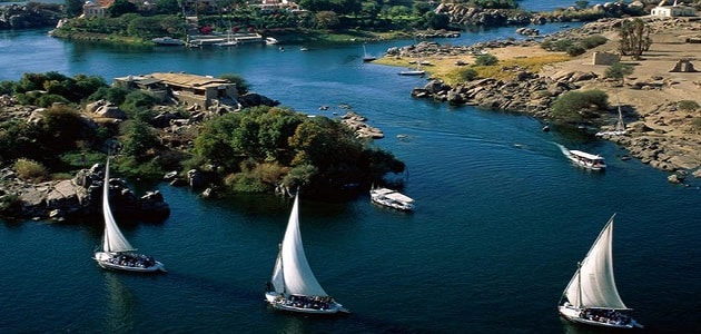 بحث عن نهر النيل شريان الحياة لمصر