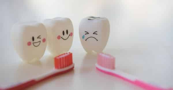 كيف تعالج تسوس الأسنان بدون طبيب في المنزل