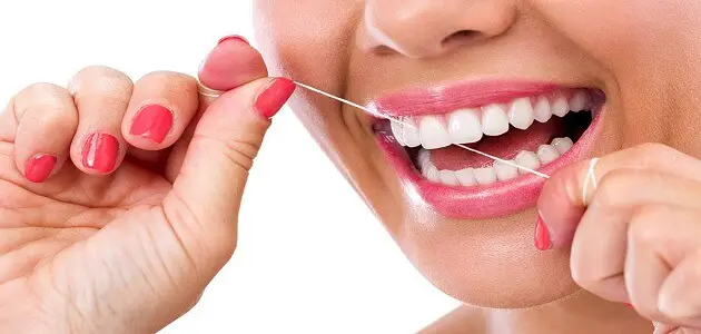 كيفية تنظيف الاسنان
