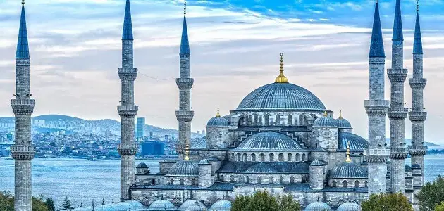اين يقع المسجد الازرق في اسطنبول