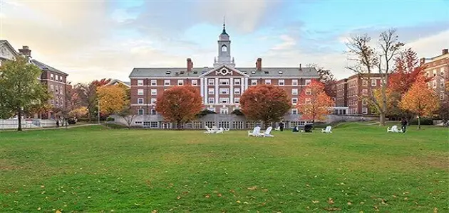 معلومات عن أقدم جامعة عريقة في امريكا