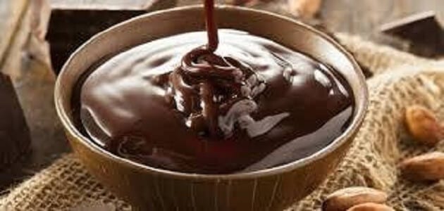 أضرار الشوكولاتة للحامل في الشهور الأولى للحمل