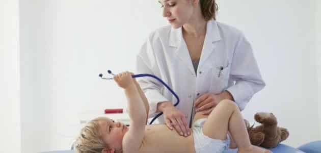 اعراض جرثومة المعدة عند الاطفال وعلاجها