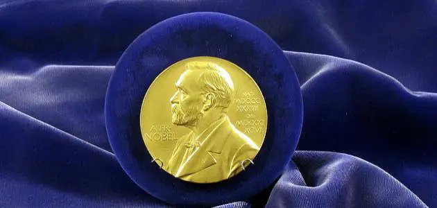 كم عدد المصريين الحاصلين على جائزة نوبل؟