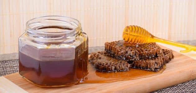 ما هي فوائد الزعتر مع العسل؟