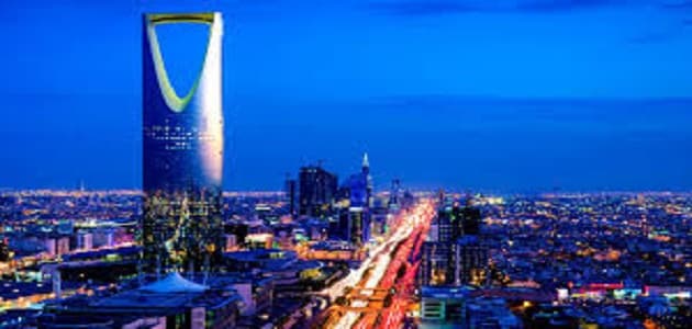        التركيب العمري المتعدد لمنطقة الرياض
