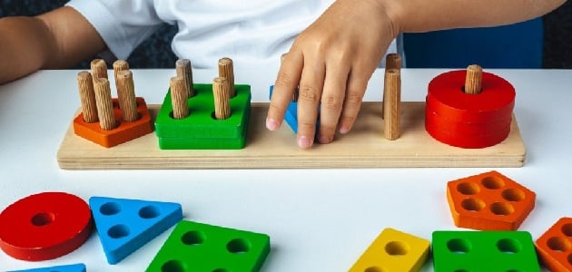 كيفية تنمية ذكاء الطفل سن 3 سنوات بالخطواتكيفية تنمية ذكاء الطفل سن 3 سنوات بالخطوات