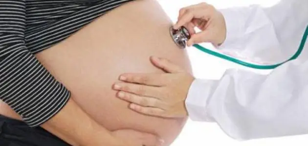 علاج تأخر نبض الجنين وما الحالات التي يتوقف فيها النبض