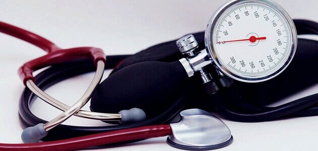 الأمراض التي تسبب ارتفاع ضغط الدم