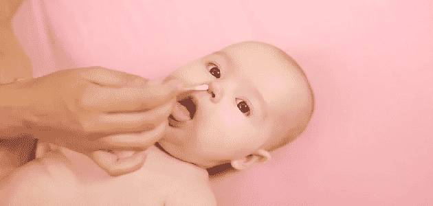 كيفية علاج انسداد الأنف عند الرضع بحليب الأم أسبابه وأعراضه