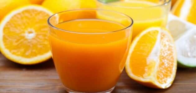 هل عصير البرتقال الطبيعي يزيد الوزن؟