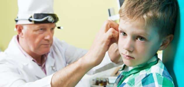 علاج التهاب الأذن عند الأطفال بالأعشاب