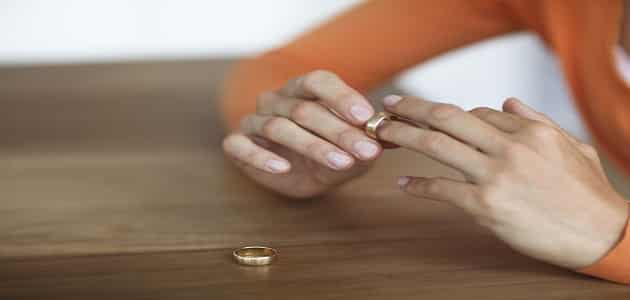 تفسير حلم الطلاق للرجل المتزوج
