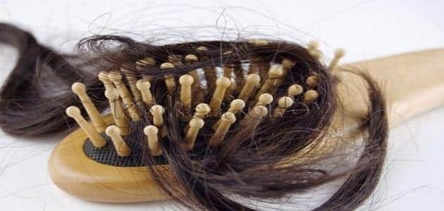 تفسير تساقط الشعر في المنام للعزباء