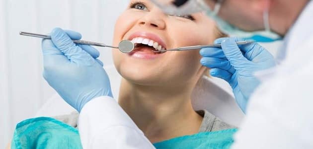 تفسير حلم تبييض الأسنان عند الطبيب
