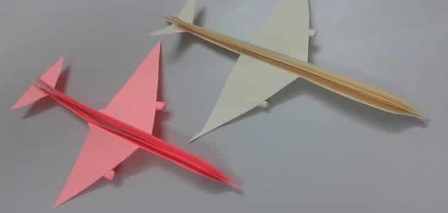 طريقة صنع طائرة ورقية سريعة جداً