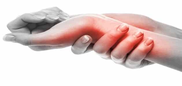 أعراض الروماتيزم في اليدين