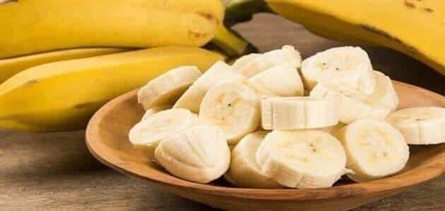 كم سعرة حرارية في عصير الموز بالحليب