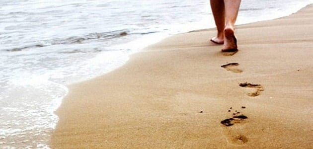 تفسير حلم المشي على رمال الشاطئ
