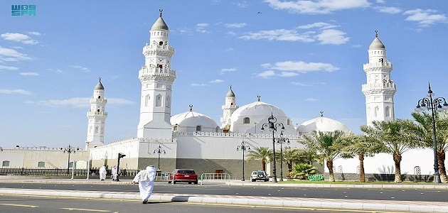 أين يقع مسجد قباء