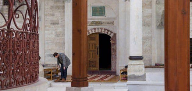 دعاء الدخول إلى المسجد