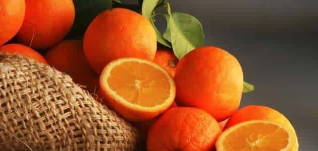 تقشير البرتقال في المنام