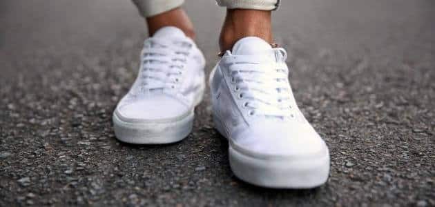 طريقة تنظيف الحذاء الأبيض