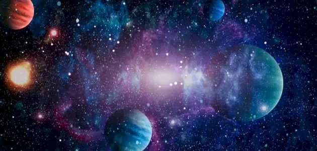 الفرق بين الفضاء والكون