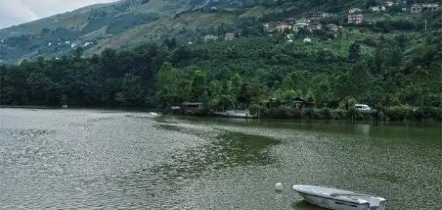 بحيرة سيراجول