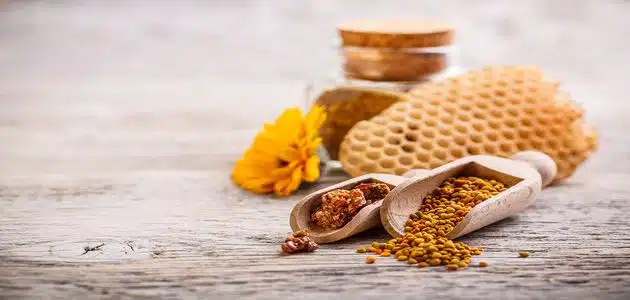 طريقة استخدام العكبر المطحون مع العسل