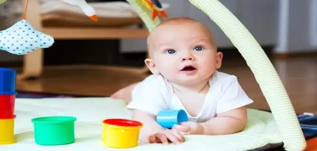 تنمية ذكاء الرضيع في الشهر السادس